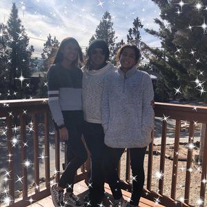 Meet your Posher, Caryn